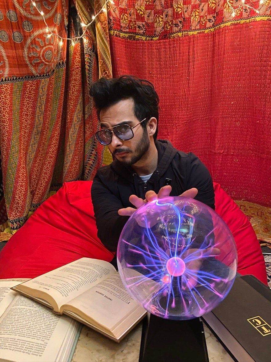 Every Space Wizard needs a Plasma Globe